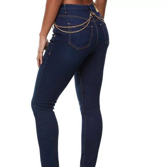 ๐ฅSOLD๐ฅTrue Religion Caia Hi Rise w/Chain Belt - Picture 3 of 10